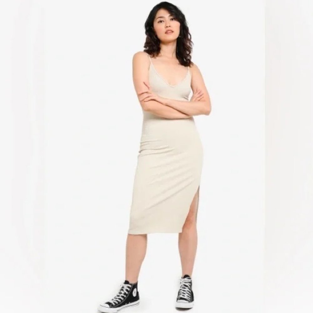 NWOT Abercrombie & Fitch | Soft A&F Seamless Rib Knit Midi Dress w/Slit - Size S